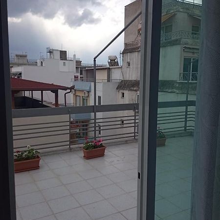 Lemon - Happyhostgr - Downtown Apartment Vólos Extérieur photo